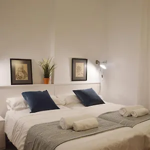 Vivienda Colon 32 Appartamento
